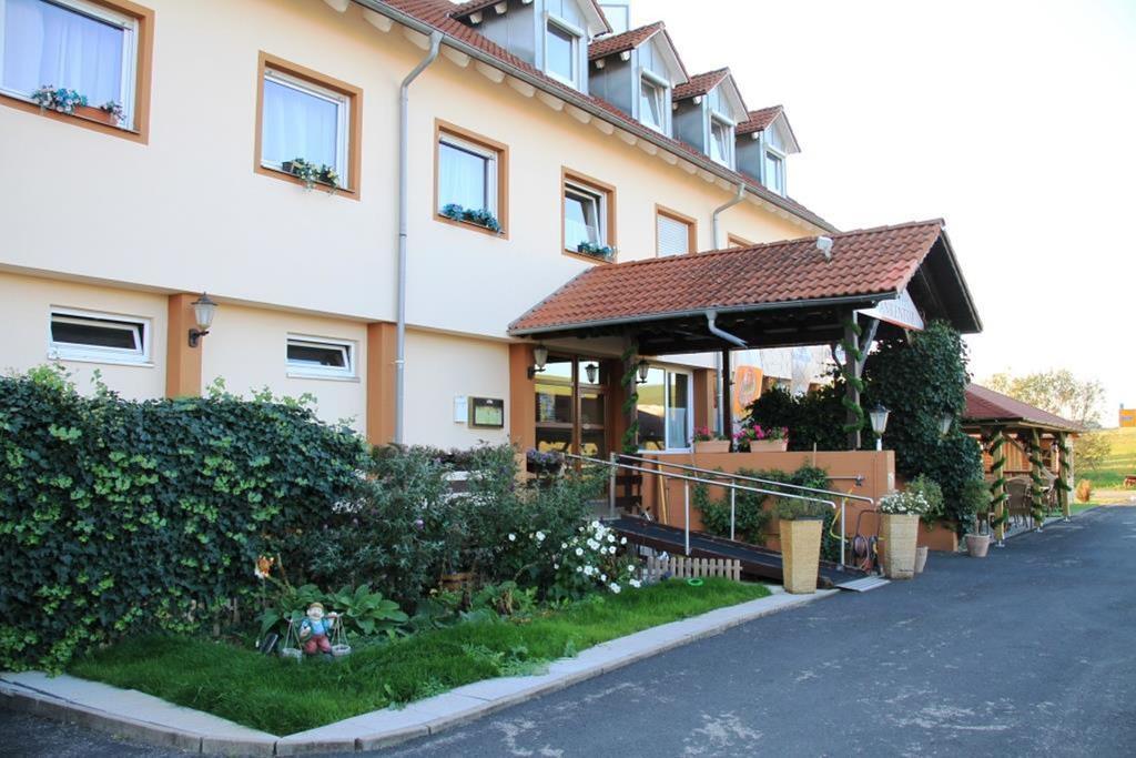 Landgasthof Frankentor Wasserlosen Exterior foto